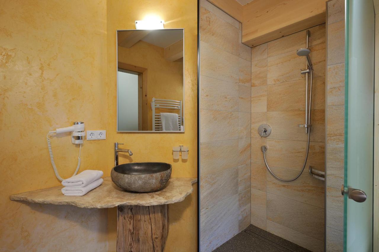 Ur-Natur Appartements Maria Alm am Steinernen Meer Buitenkant foto