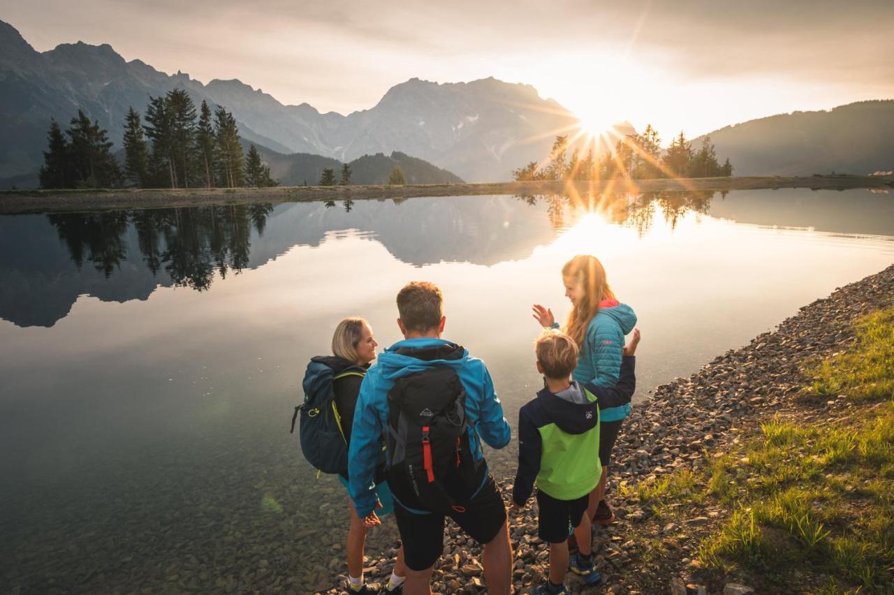 Ur-Natur Appartements Maria Alm am Steinernen Meer Buitenkant foto