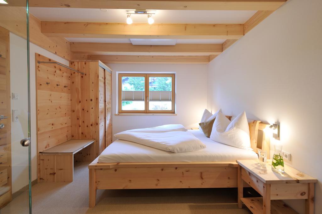 Ur-Natur Appartements Maria Alm am Steinernen Meer Buitenkant foto